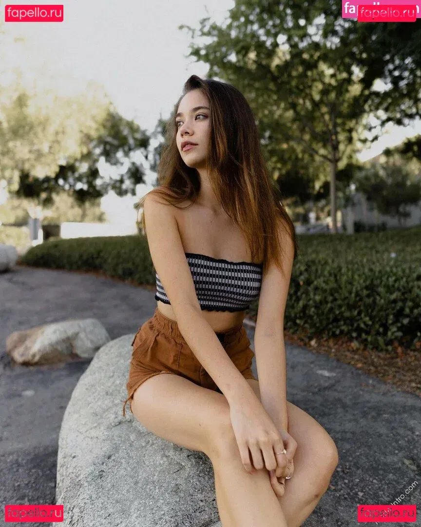 Melodi Flack Onlyfans Photo Gallery 