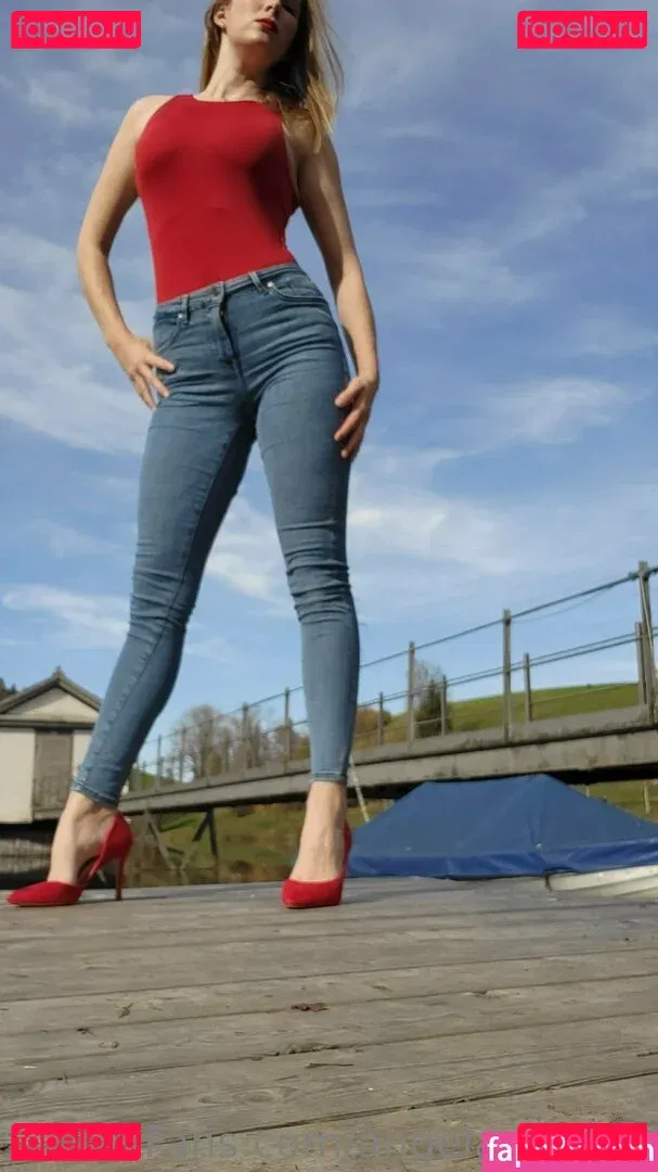 angelamoretti Onlyfans Photo Gallery 