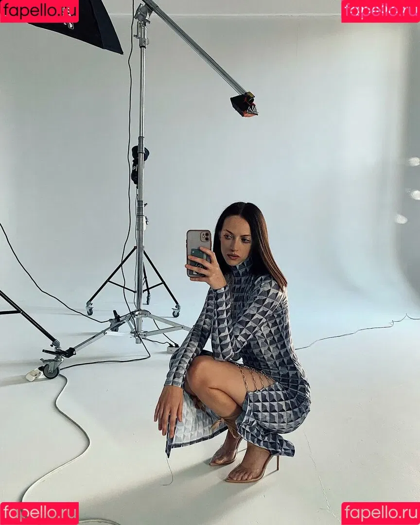 katya_mozhina Onlyfans Photo Gallery 