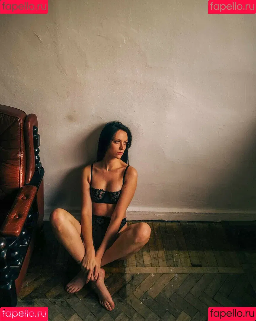 katya_mozhina Onlyfans Photo Gallery 