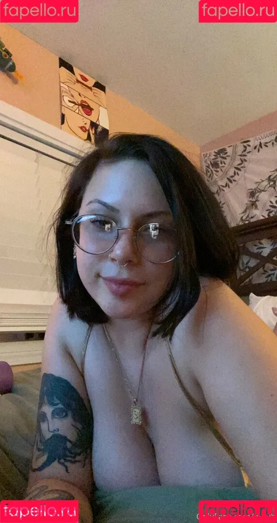 innub Onlyfans Photo Gallery 