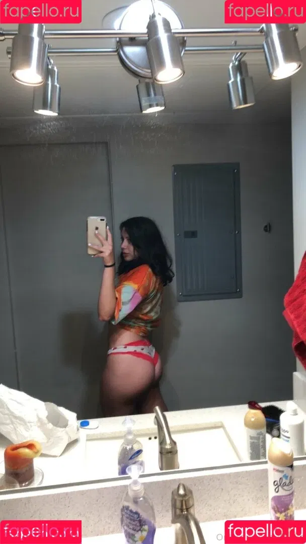 innub Onlyfans Photo Gallery 