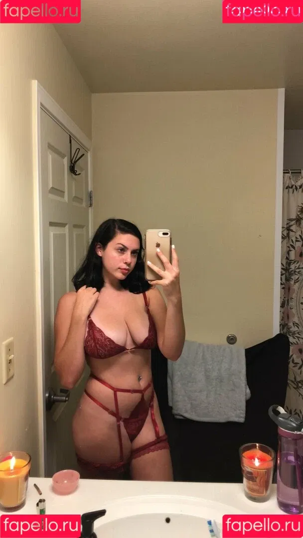 innub Onlyfans Photo Gallery 