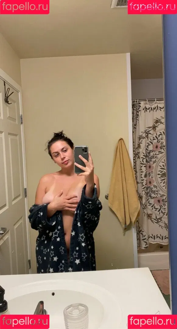 innub Onlyfans Photo Gallery 