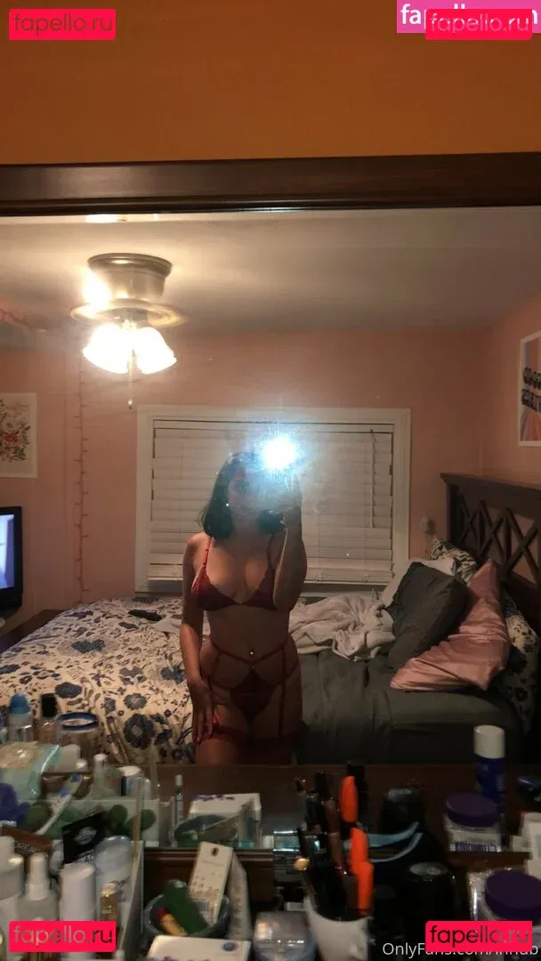 innub Onlyfans Photo Gallery 