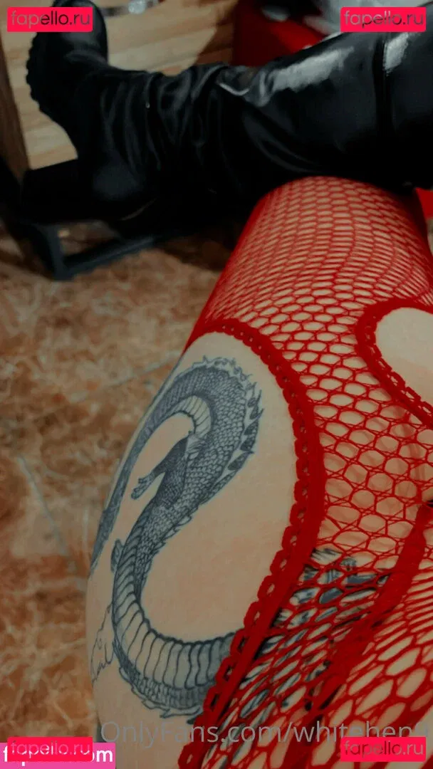 White Hen Onlyfans Photo Gallery 