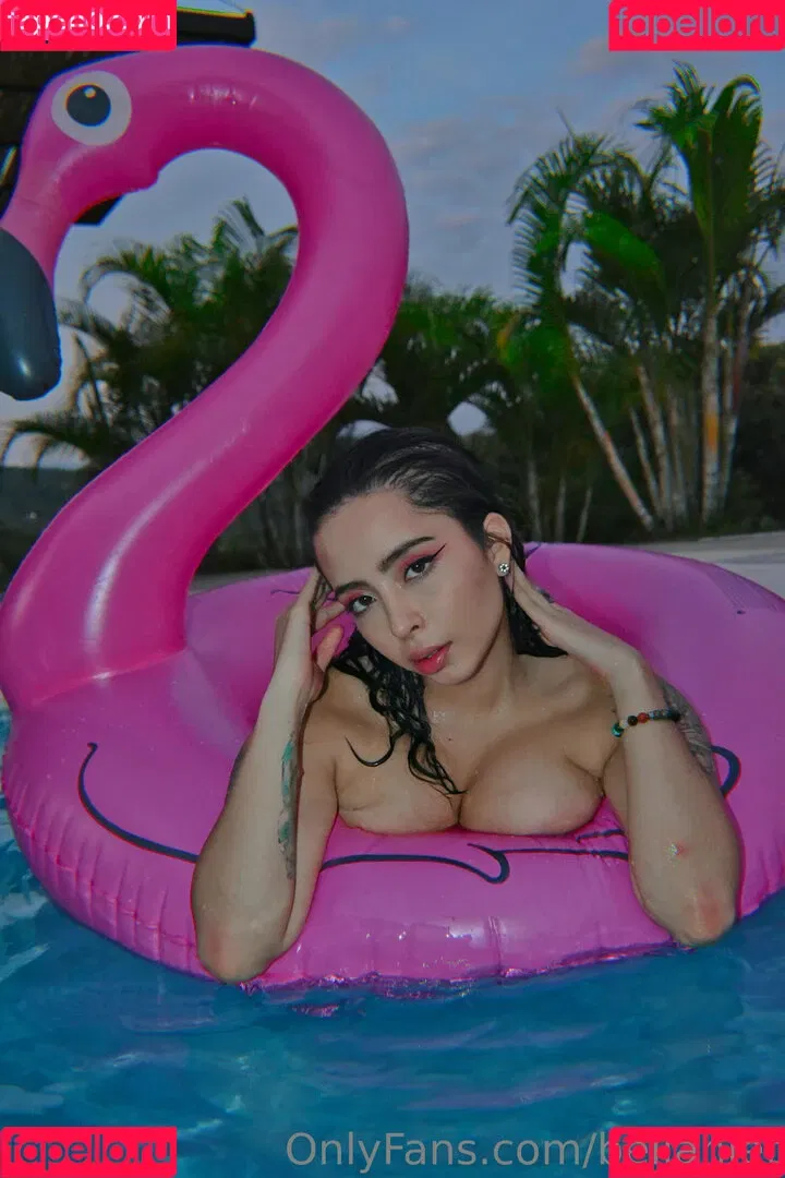 bellaniet Onlyfans Photo Gallery 