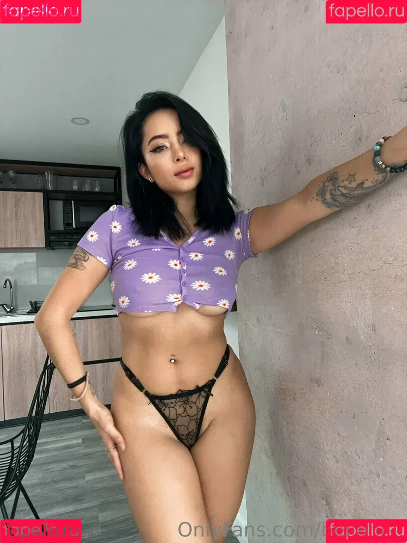 bellaniet Onlyfans Photo Gallery 