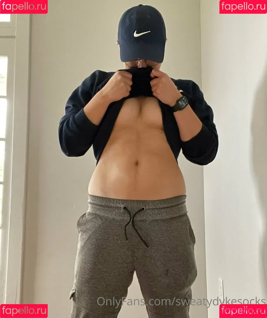 sweatydykesocks Onlyfans Photo Gallery 