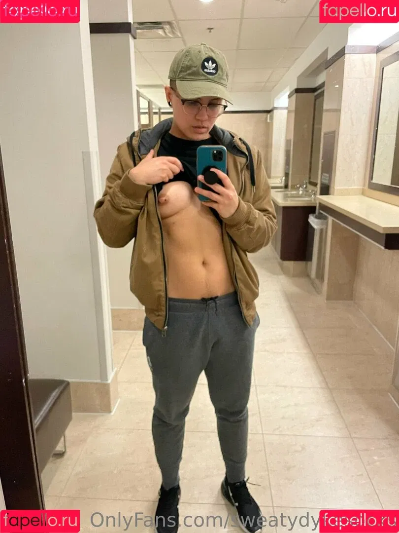 sweatydykesocks Onlyfans Photo Gallery 