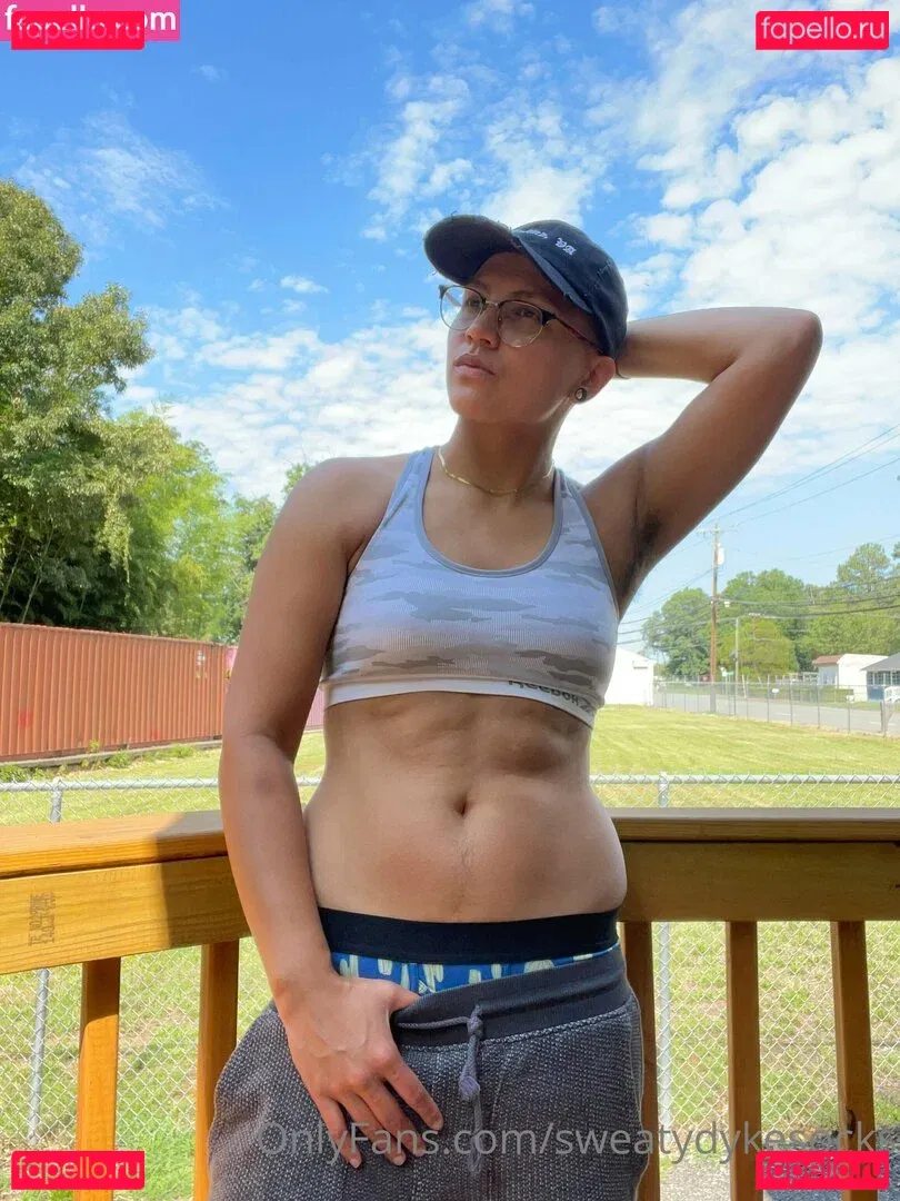 sweatydykesocks Onlyfans Photo Gallery 