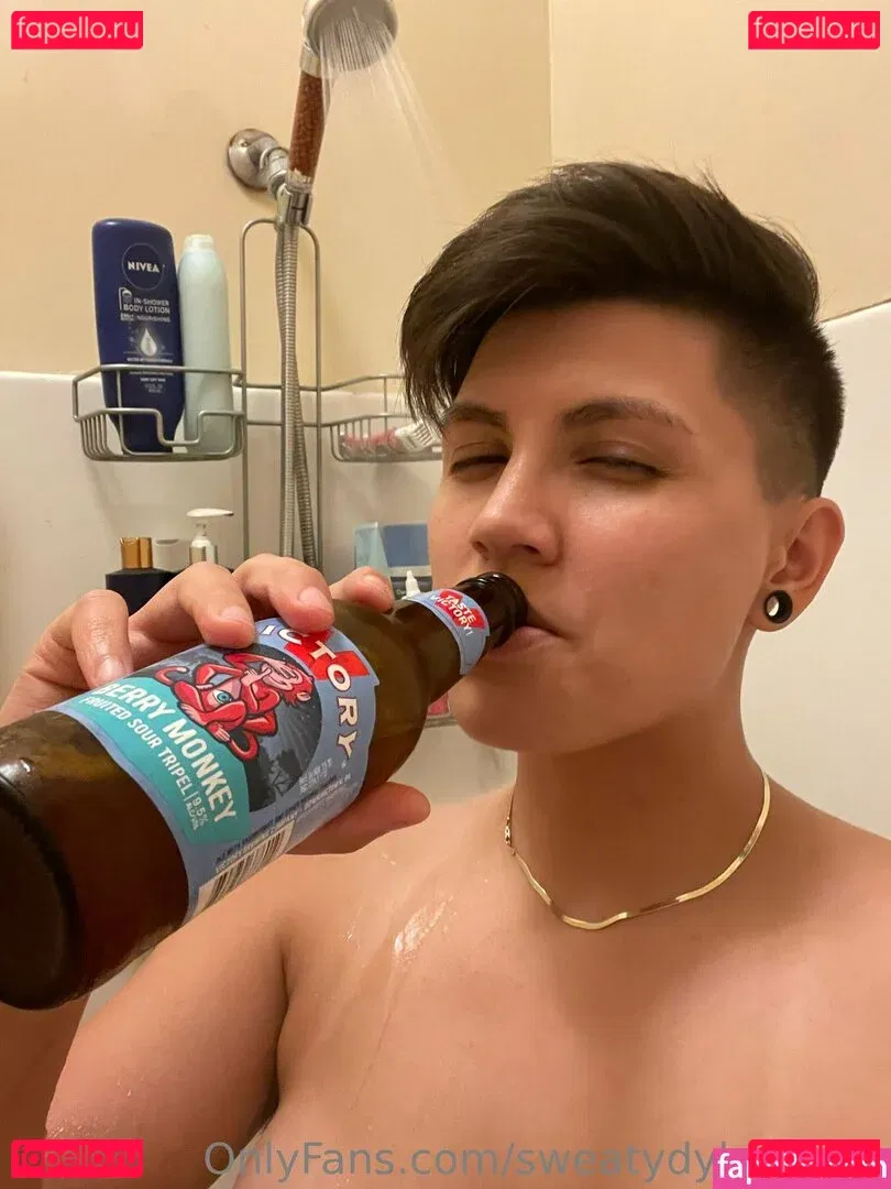 sweatydykesocks Onlyfans Photo Gallery 