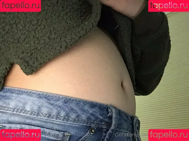 asianbellygirl Onlyfans Photo Gallery 