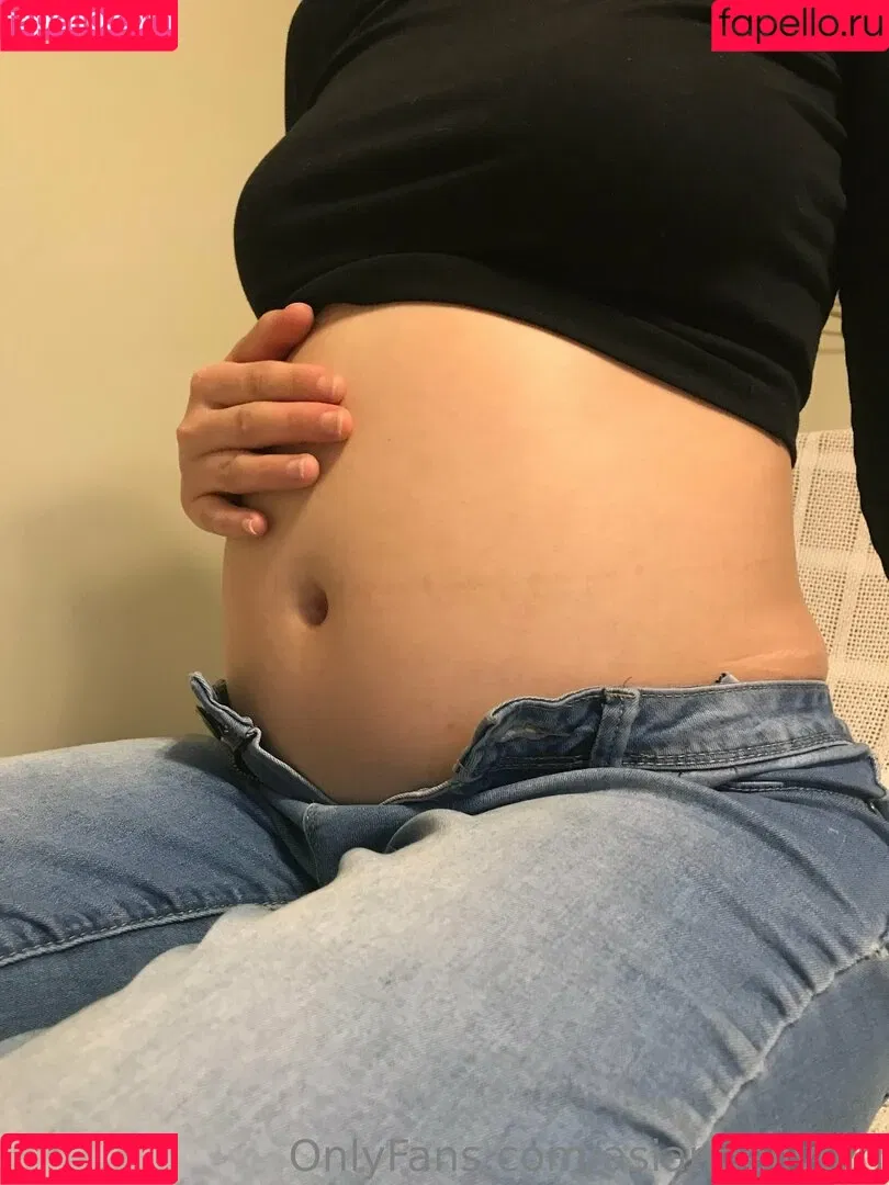 asianbellygirl Onlyfans Photo Gallery 