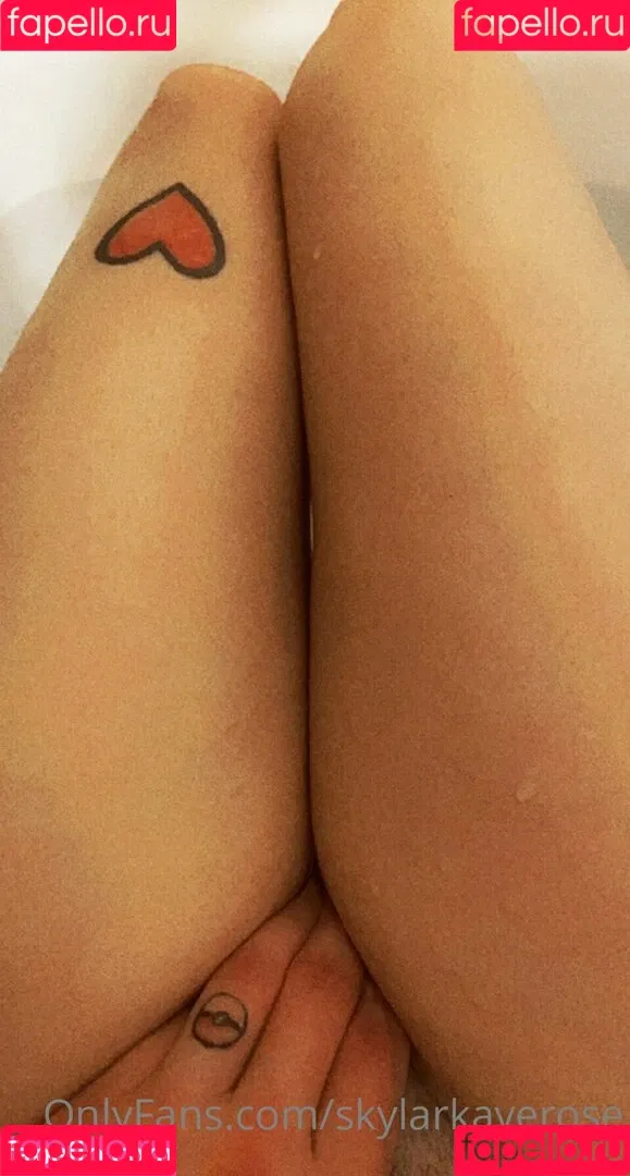 skylarkayerose Onlyfans Photo Gallery 