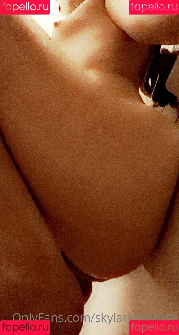 skylarkayerose Onlyfans Photo Gallery 