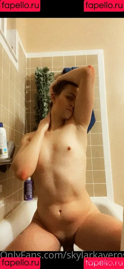 skylarkayerose Onlyfans Photo Gallery 