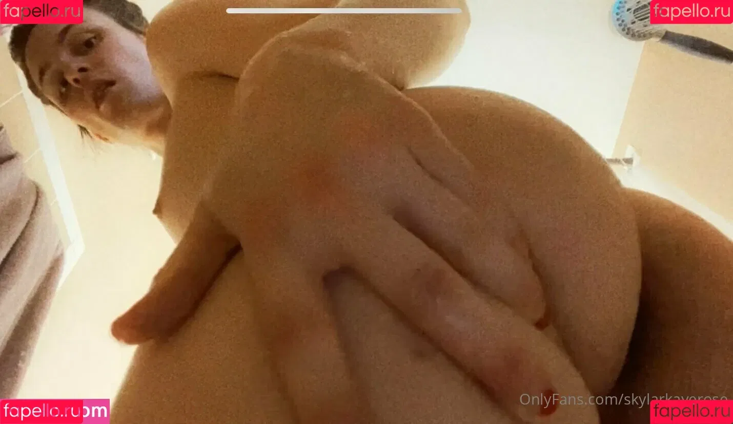 skylarkayerose Onlyfans Photo Gallery 