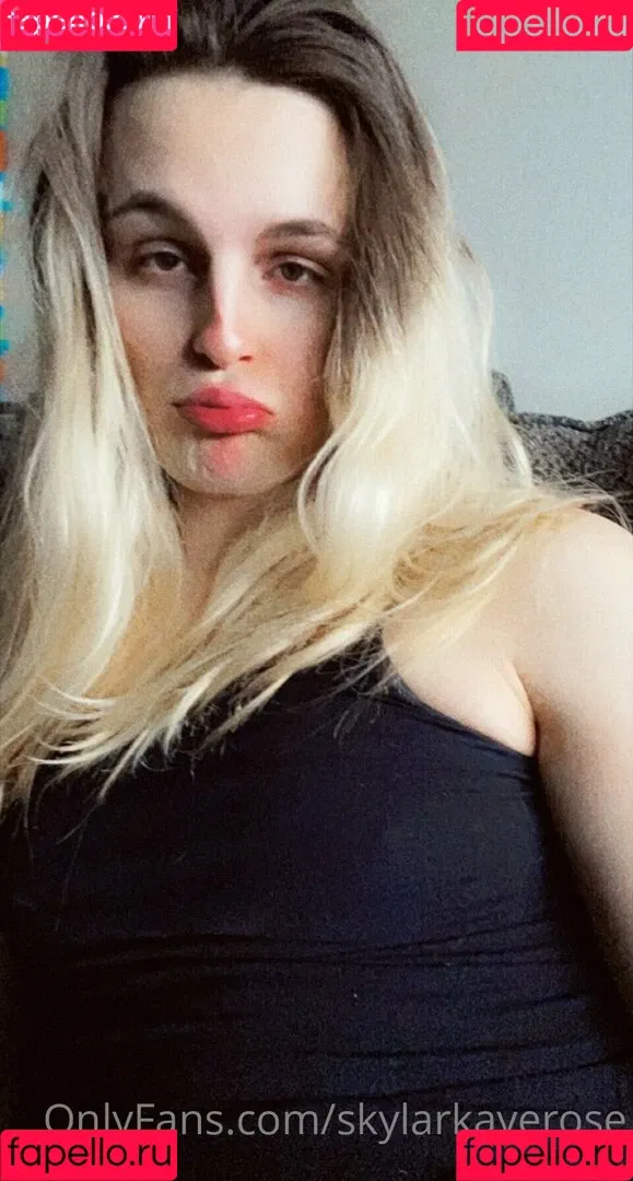 skylarkayerose Onlyfans Photo Gallery 