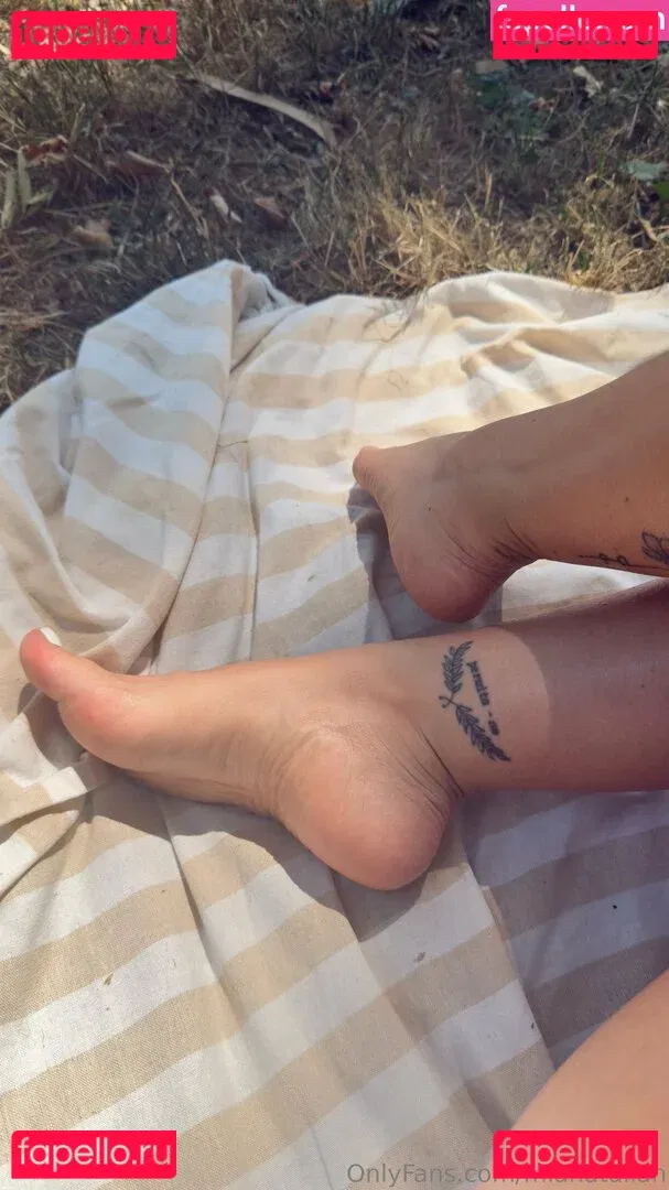 mianataliah Onlyfans Photo Gallery 