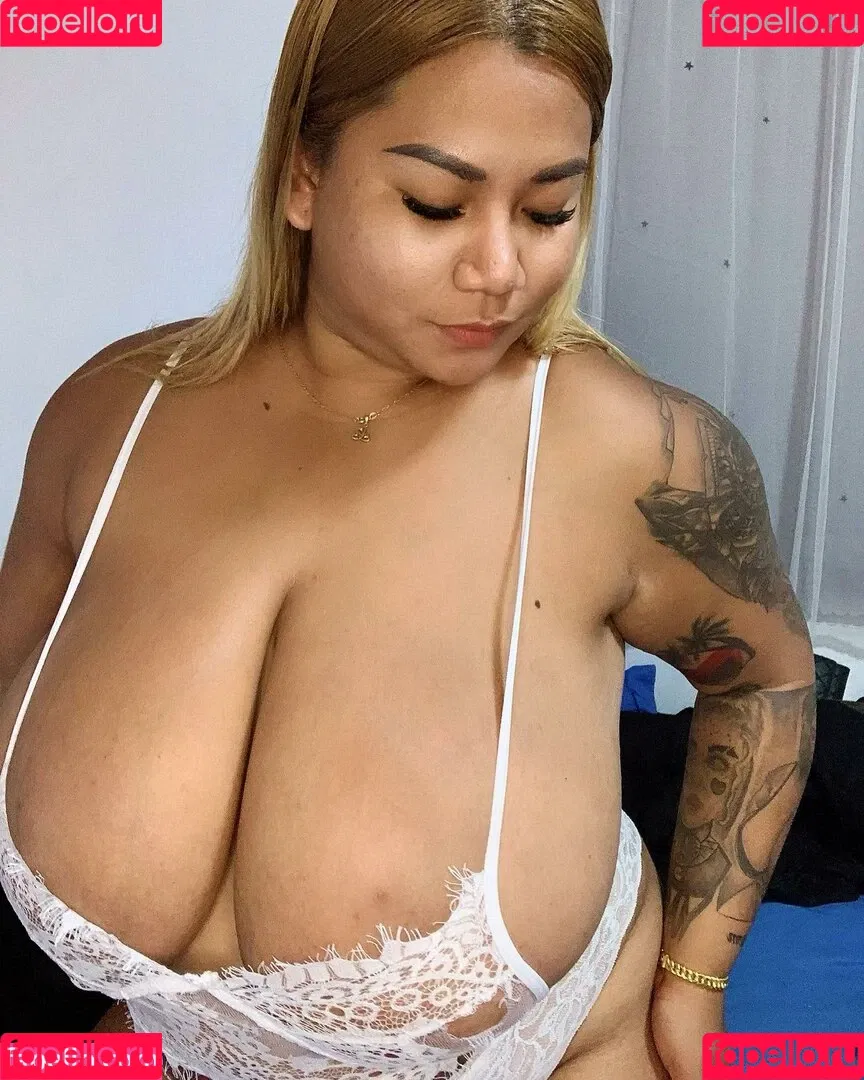 SaRa Chubby Onlyfans Photo Gallery 
