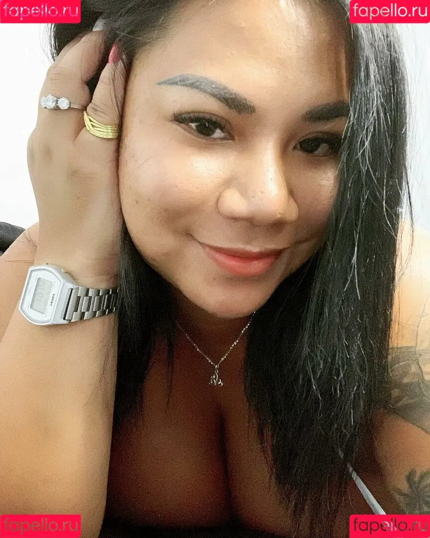 SaRa Chubby Onlyfans Photo Gallery 