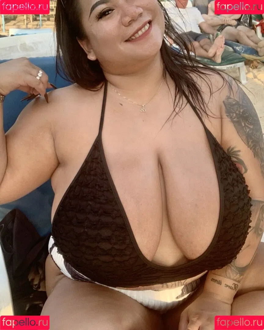 SaRa Chubby Onlyfans Photo Gallery 