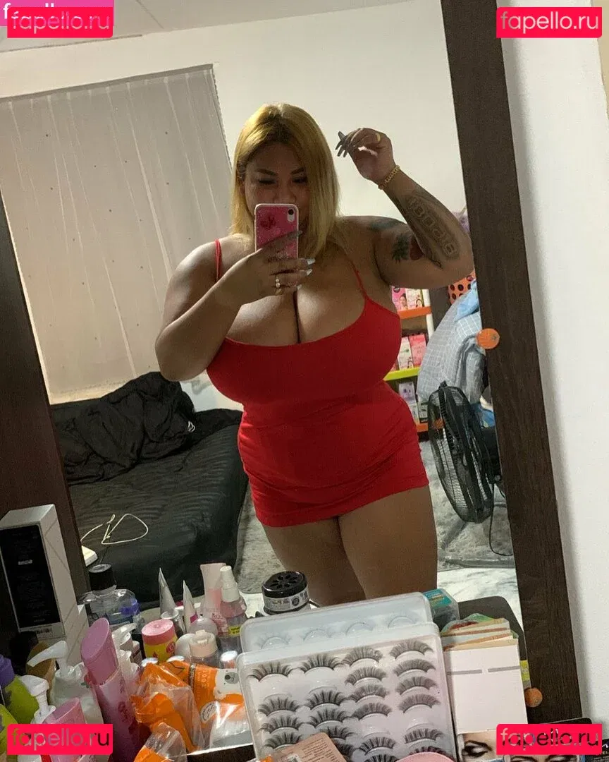 SaRa Chubby Onlyfans Photo Gallery 