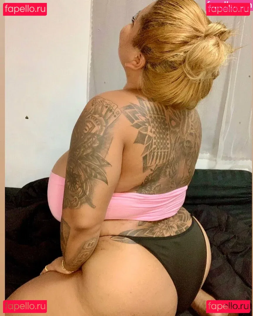 SaRa Chubby Onlyfans Photo Gallery 