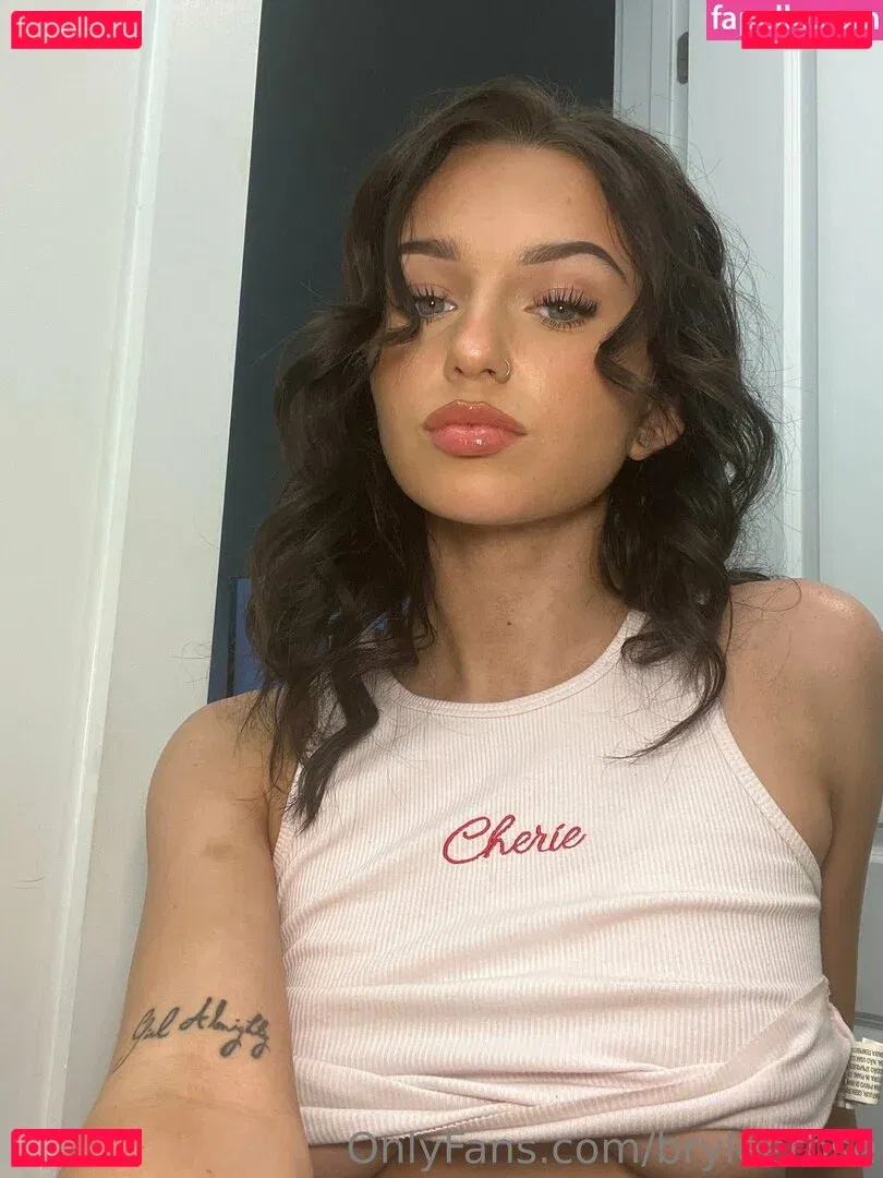 Brylee Rose Onlyfans Photo Gallery 