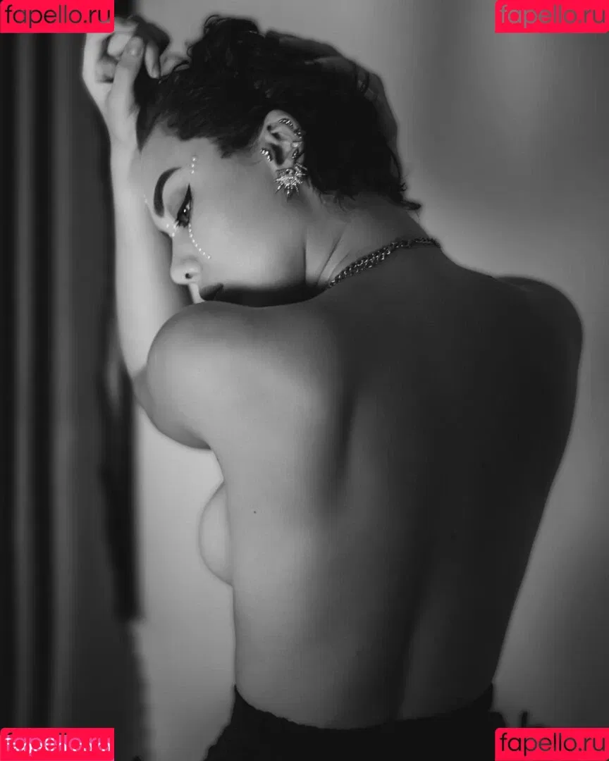 evstasia Onlyfans Photo Gallery 