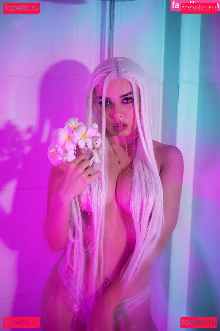 evstasia Onlyfans Photo Gallery 