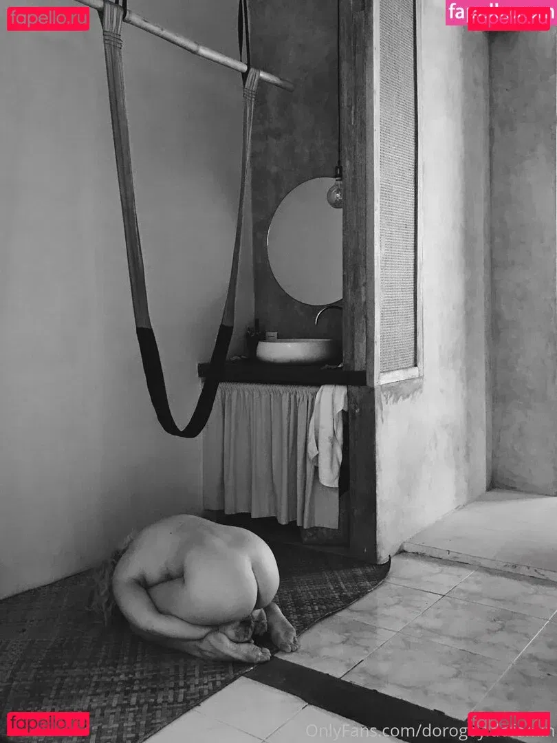 obs.cure Onlyfans Photo Gallery 