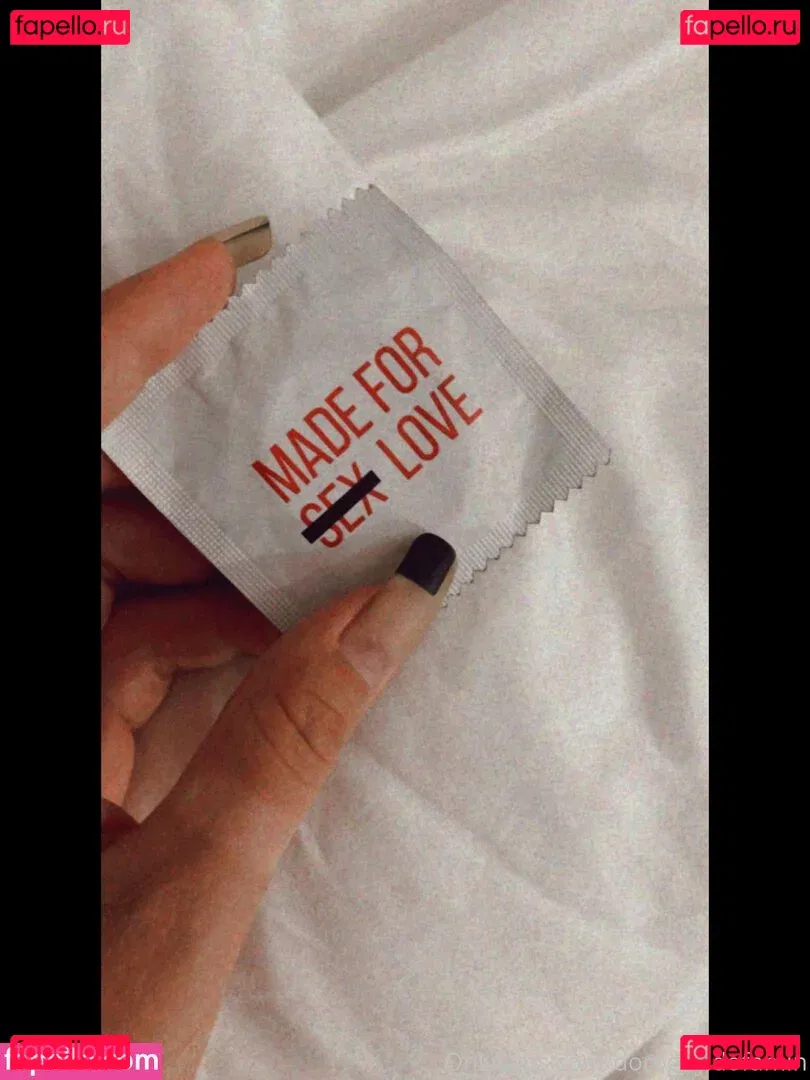 obs.cure Onlyfans Photo Gallery 