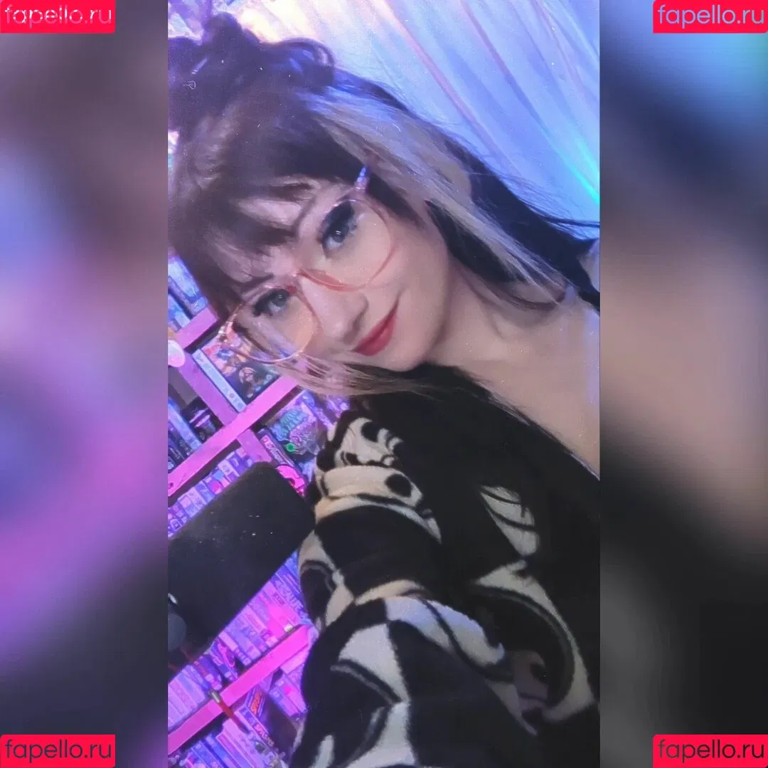 Yogscast Bouphe Onlyfans Photo Gallery 