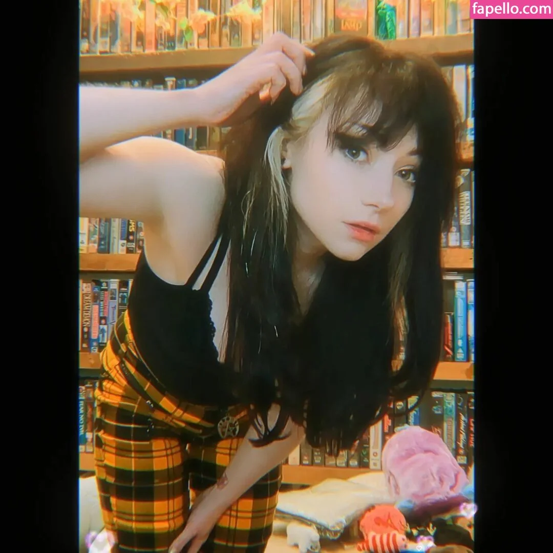 Yogscast Bouphe Onlyfans Photo Gallery 