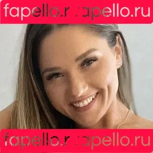 Zoe Bloom Onlyfans Photo Gallery 