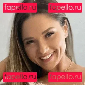 Zoe Bloom Onlyfans Photo Gallery 