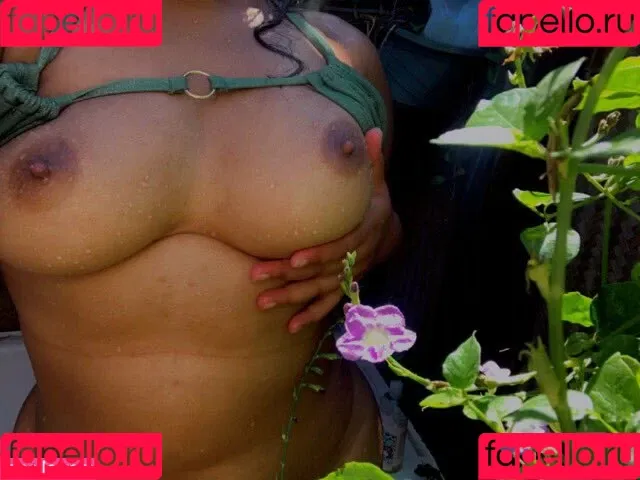Lanahoku Onlyfans Photo Gallery 