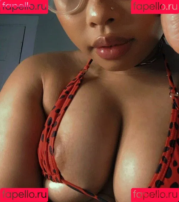 Lanahoku Onlyfans Photo Gallery 