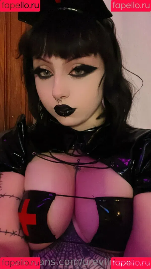 urevilmommy Onlyfans Photo Gallery 