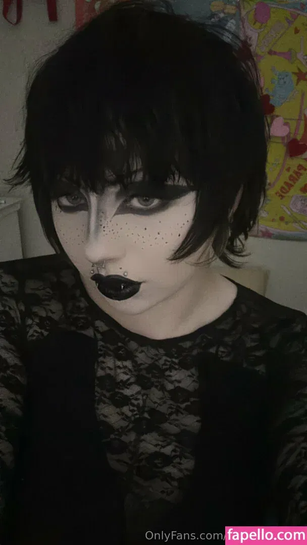 urevilmommy Onlyfans Photo Gallery 