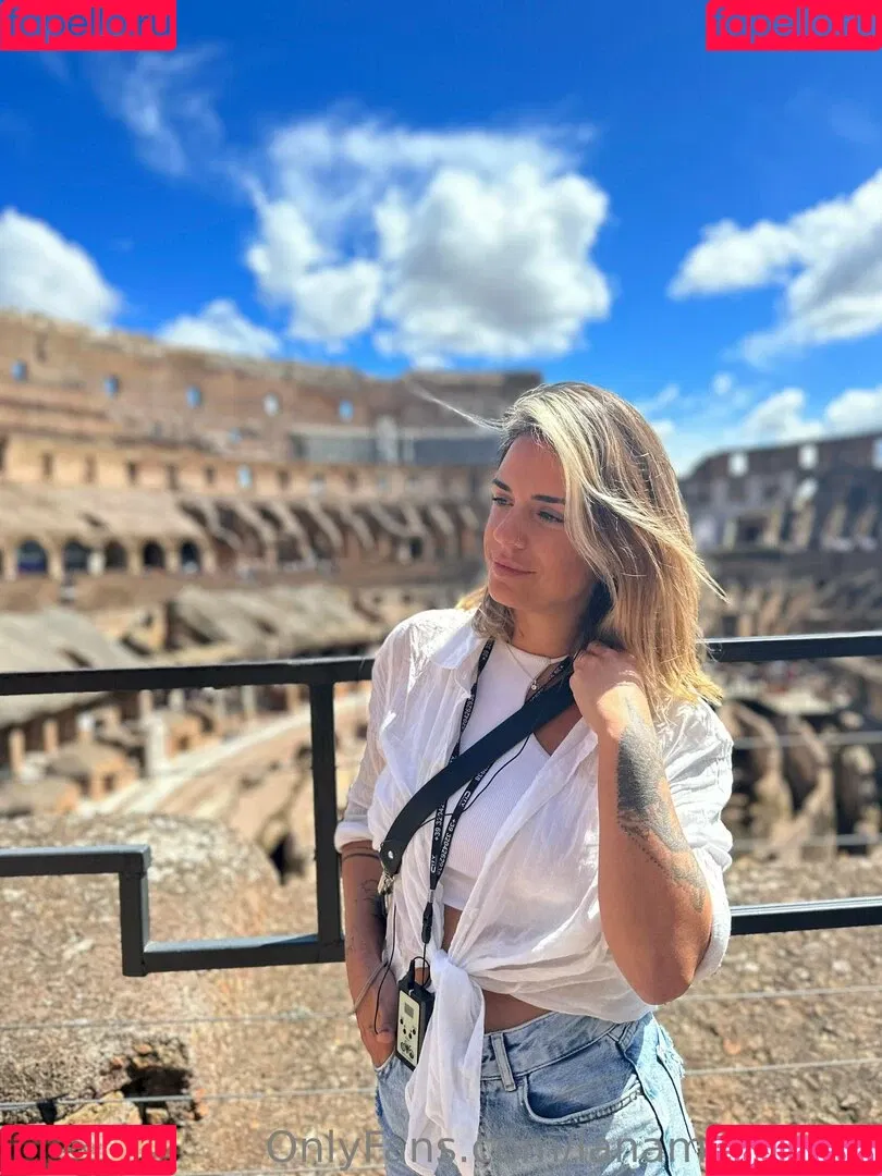 lanamonroexo Onlyfans Photo Gallery 