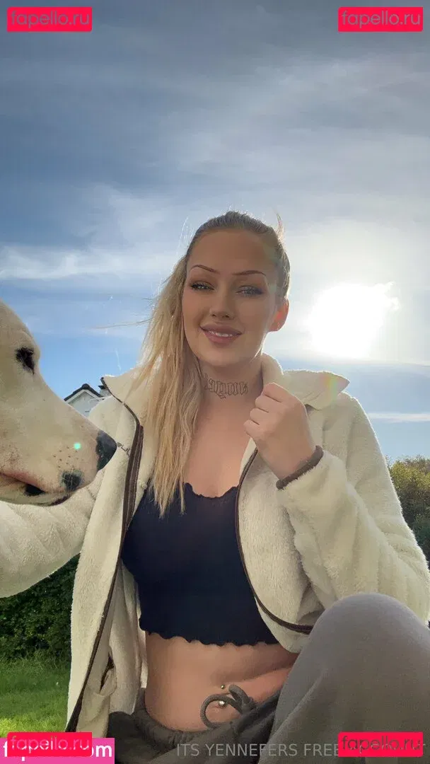 yennefer.free Onlyfans Photo Gallery 