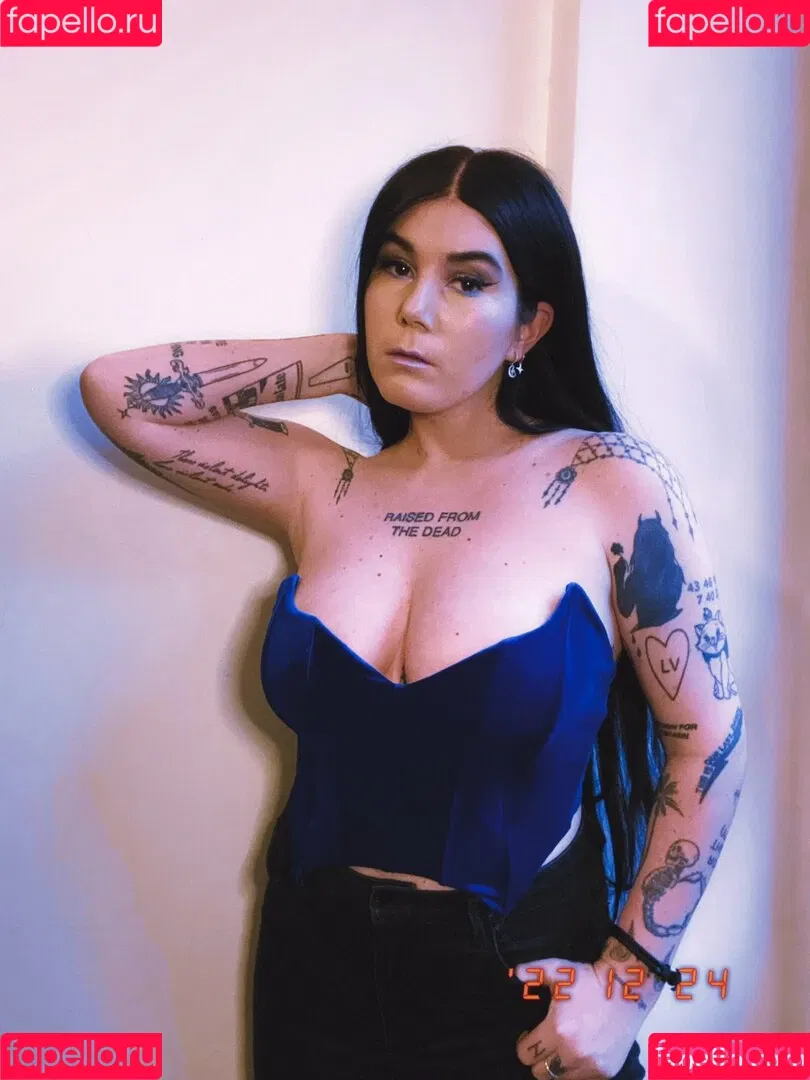 Ready To Glare Onlyfans Photo Gallery 
