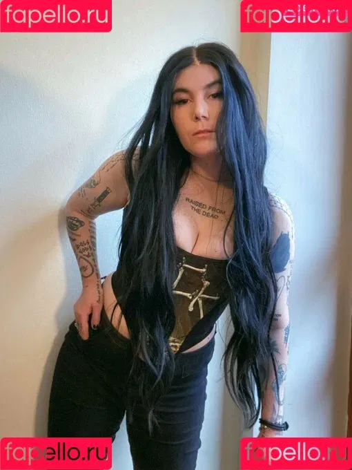 Ready To Glare Onlyfans Photo Gallery 
