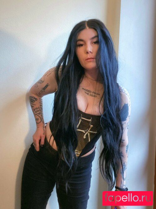 Ready To Glare Onlyfans Photo Gallery 