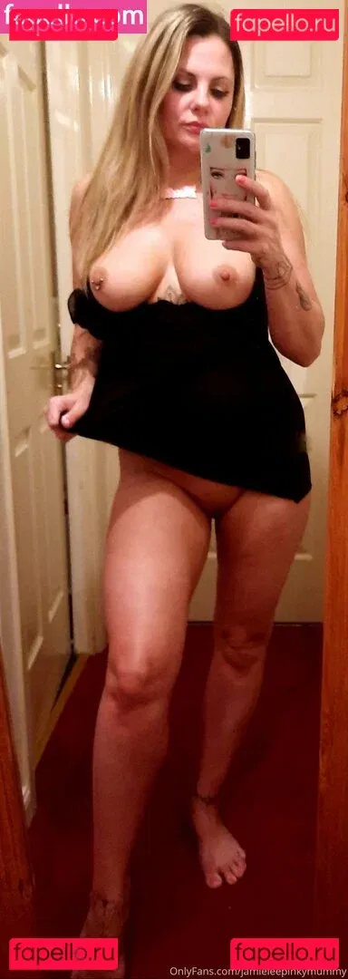 brb_kn Onlyfans Photo Gallery 