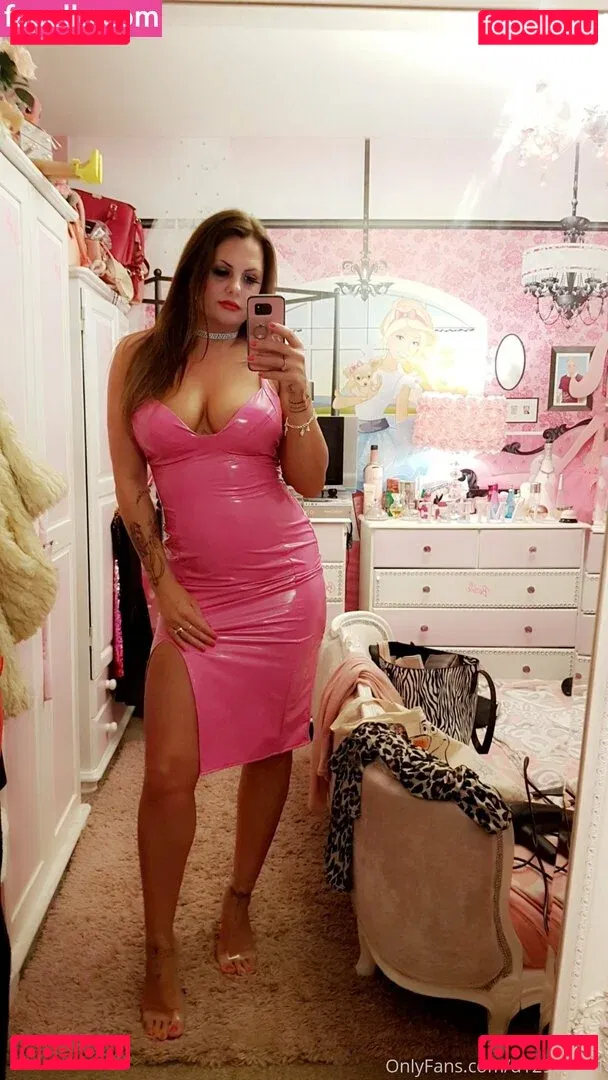 brb_kn Onlyfans Photo Gallery 