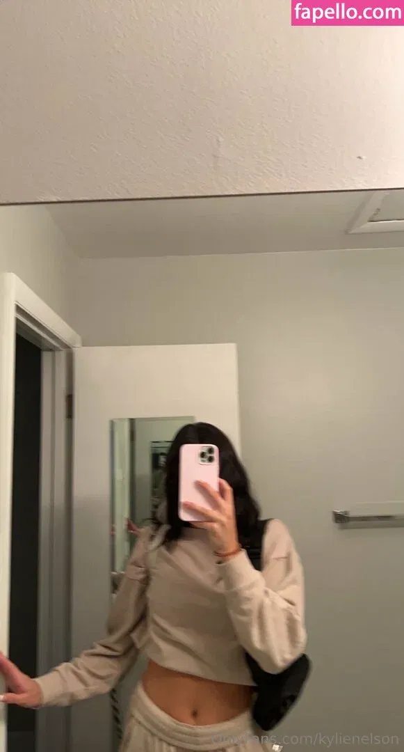 kylienelson Onlyfans Photo Gallery 